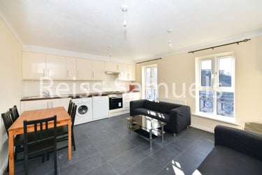 5 bed house, Cahir Street, Isle of Dogs, London, E143QR - Image 1