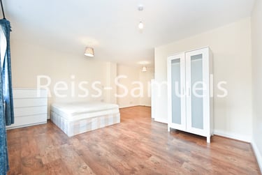 6 bed house, Ambassador Square, Isle of Dogs, London, E149UX - Image 9