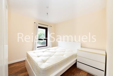 6 bed house, Manchester Road, Isle of Dogs, London, E143BE - Image 7