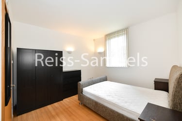 2 bed flat, Westferry Road, Isle of Dogs, London, E143RS - Image 14