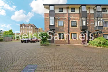 5 bed house, Ironmongers Place, Isle of Dogs, London, E149YD - Image 14
