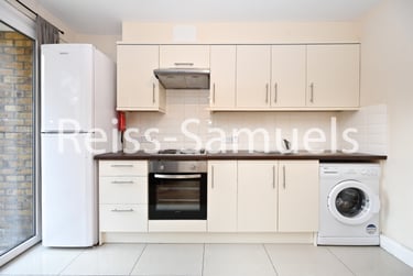 4 bed flat, Lorrimore Road, Kennington, London, SE173ND - Image 3