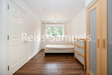 6 bed house, Ambassador Square, Isle of Dogs, London, E149UX - Image 11
