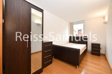 3 bed flat, Westferry Road, Isle of Dogs, London, E143RS - Image 12