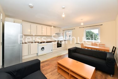5 bed house, Cyclops Mews, Isle of Dogs, London, E143UA - Image 3