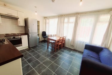 4 bed flat, Cooks Road, Kennington, London, SE173NG - Image 2