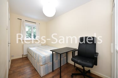 5 bed house, Ambassador Square, Isle of Dogs, London, E149UX - Image 9
