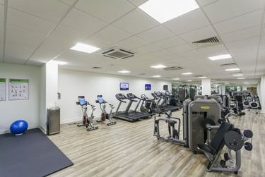 2 bed flat, Lanterns Way, Isle of Dogs, London, E149JG - Image 11