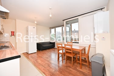 4 bed flat, Bath Terrace, Elephant & Castle, London, SE16QE - Image 1