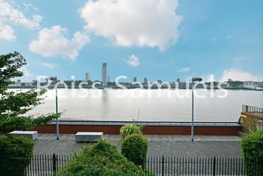 2 bed flat, Newton Place, Isle of Dogs, London, E143TT - Image 1