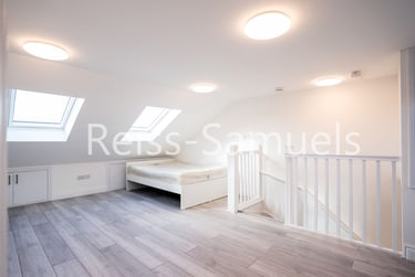 6 bed house, Ambassador Square, Isle of Dogs, London, E149UX - Image 1