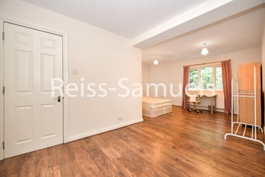 6 bed house, Ambassador Square, Isle of Dogs, London, E149UX - Image 11
