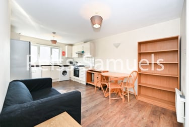3 bed flat, Ambassador Square, Isle of Dogs, London, E149UX - Image 3
