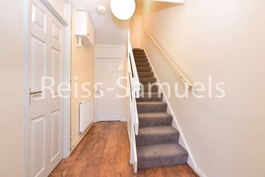 4 bed flat, Seyssel Street, Isle of Dogs, London, E143EH - Image 5