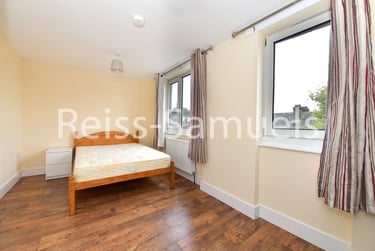 4 bed flat, Seyssel Street, Isle of Dogs, London, E143EH - Image 8