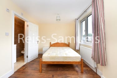 4 bed flat, Seyssel Street, Isle of Dogs, London, E143EH - Image 9