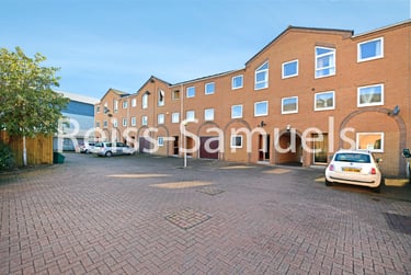 7 bed house, Cyclops Mews, Isle of Dogs, London, E143UA - Image 2