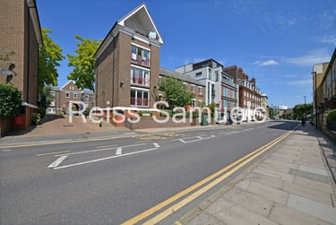 6 bed house, Lockesfield Place, Isle of Dogs, London, E143AJ - Image 2