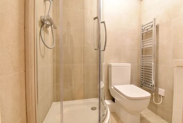 3 bed flat, Newton Place, Isle of Dogs, London, E143TT - Image 6