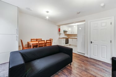 6 bed house, Ambassador Square, Isle of Dogs, London, E149UX - Image 4