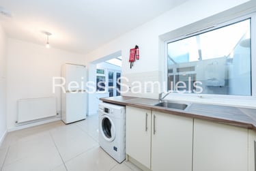 5 bed house, Barnfield Place, Isle of Dogs, London, E149YB - Image 12