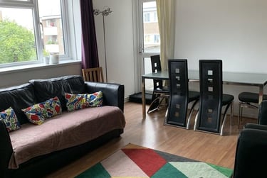 4 bed flat, Crawford Estate, Camberwell, London, SE59HF - Image 2