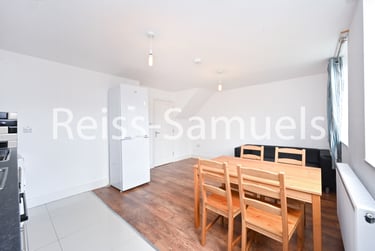 4 bed flat, Seyssel Street, Isle of Dogs, London, E143HZ - Image 3