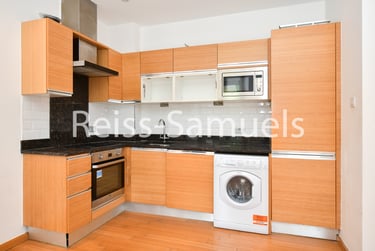 2 bed flat, Westferry Road, Isle of Dogs, London, E143RS - Image 4
