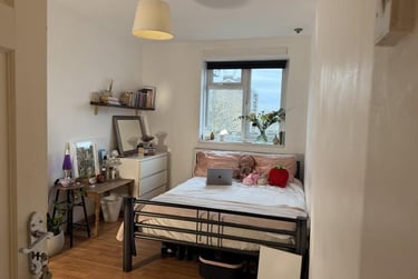 4 bed flat, Crawford Estate, Camberwell, London, SE59HF - Image 3