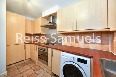 3 bed flat, St. Davids Square, Isle of Dogs, London, E143WB - Image 7