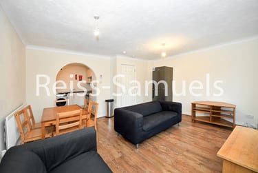 6 bed house, Ambassador Square, Isle of Dogs, London, E149UX - Image 8