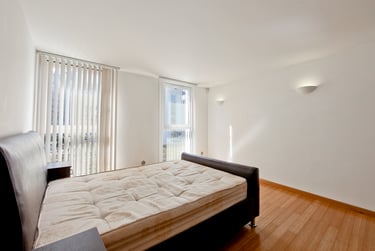 3 bed flat, Westferry Road, Isle of Dogs, London, E143RS - Image 4