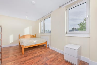 4 bed flat, Kipling Estate, London Bridge, London, SE13RG - Image 5