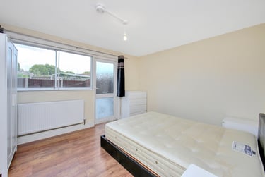 4 bed flat, Julian Place, Isle of Dogs, London, E143AT - Image 5