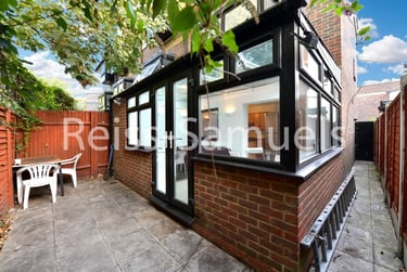 5 bed flat, Barnfield Place, Isle of Dogs, London, E149YA - Image 3