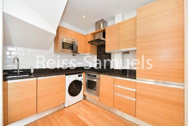 2 bed flat, Westferry Road, Isle of Dogs, London, E143RS - Image 6