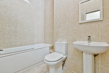 4 bed flat, Whitebeam Close, Stockwell, London, SW90EG - Image 8