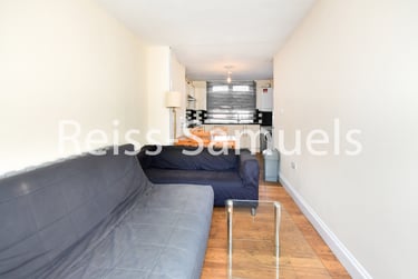 3 bed flat, Glengarnock Avenue, Isle of Dogs, London, E143BP - Image 8