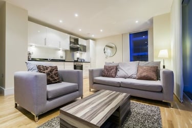 2 bed flat, Lanterns Way, Isle of Dogs, London, E149JG - Image 7