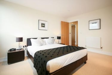 3 bed flat, Needleman Street, Surrey Quays, London, SE167AW - Image 9