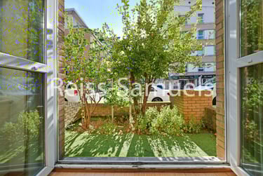 2 bed flat, Westferry Road, Isle of Dogs, London, E143RS - Image 8