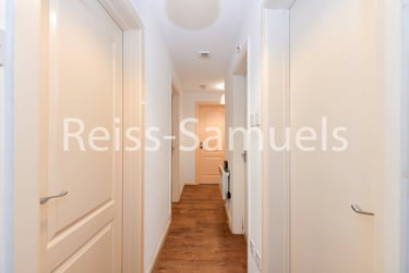 3 bed flat, Eleanor Close, Surrey Quays, London, SE166PW - Image 14