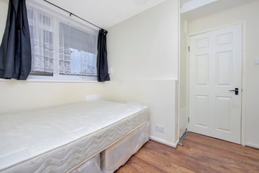 4 bed flat, Forsyth Gardens, Kennington, London, SE173NE - Image 10