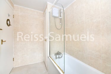 3 bed flat, Ambassador Square, Isle of Dogs, London, E149UX - Image 10