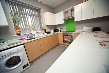 7 bed house, Brackenbury Road, Plungington, Preston, PR17UP - Image 2