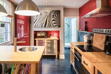 5 bed house, Regent Street, City Centre, Preston, PR13LX - Image 1