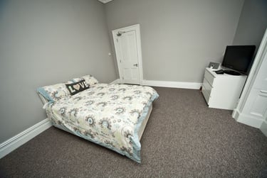 8 bed house, Ribblesdale Place, Near university, Preston, PR13NA - Image 3