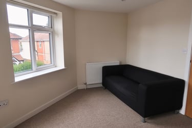 1 bed flat, Capstone Road, Charminster, Bournemouth, BH88RX - Image 9