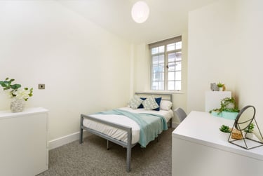 6 bed flat, Trippet Lane, Devonshire Green, Sheffield, S14FG - Image 4