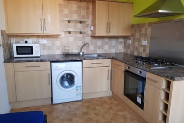 3 bed flat, Filey Street, Broomhall, Sheffield, S102FG - Image 1